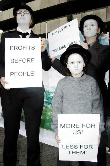 davos_photo_protest_jan_26_3c.jpg